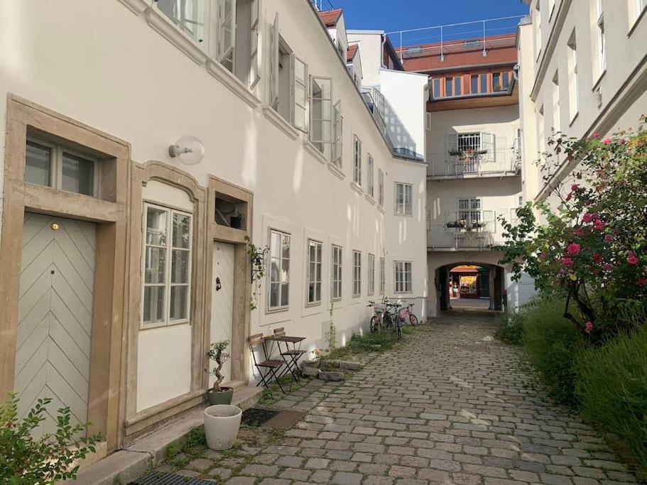 Kleines Stadthaus In Toplage Βίλα Βιέννη Εξωτερικό φωτογραφία